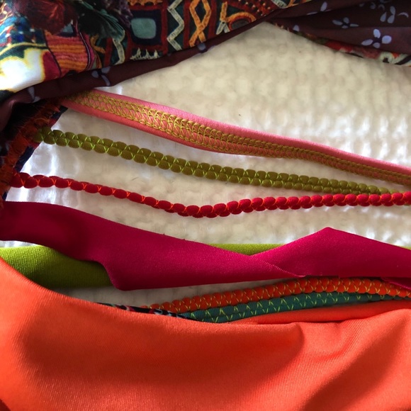 Thaikila swimsuit bottom colorful size small - Picture 7 of 7